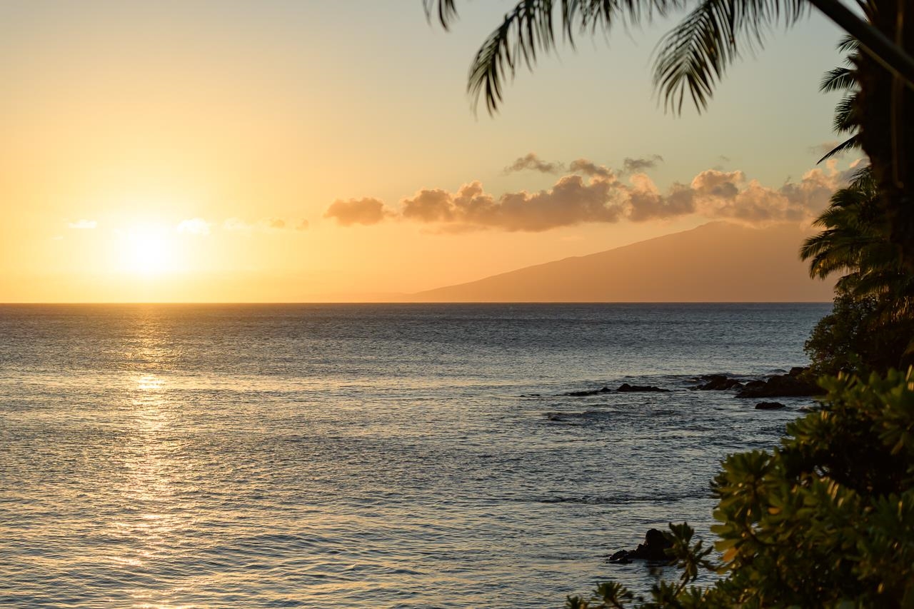 4809 Lower Honoapiilani Road Lahaina, HI 96761 - Photo 44 of 49 a view of beach and ocean