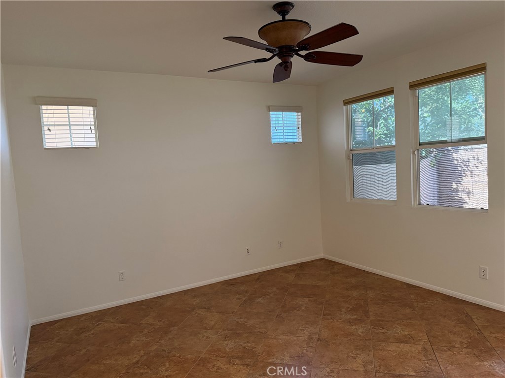 11012 Ragsdale Road Loma Linda, CA 92354 - Photo 11 of 27 a view of a big room with windows