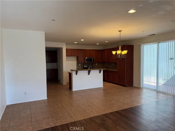 $2,900 | 11012 Ragsdale Road, Loma Linda, CA 92354