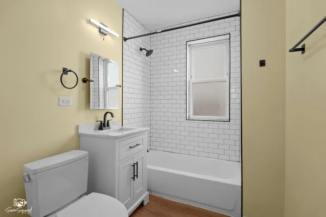 $2,150 | 7236 West 63rd Place, Unit A, Summit, IL 60501