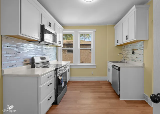 $2,150 | 7236 West 63rd Place, Unit A, Summit, IL 60501