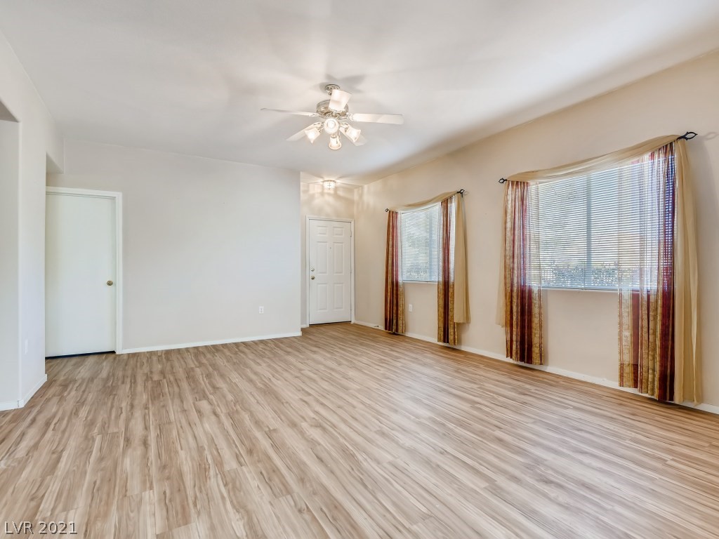 2000 Turquoise Ridge Street, Unit 103 Las Vegas, NV 89117 - Photo 6 of 28