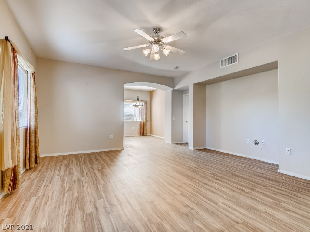 2000 Turquoise Ridge Street, Unit 103 Las Vegas, NV 89117 - Photo 8 of 28