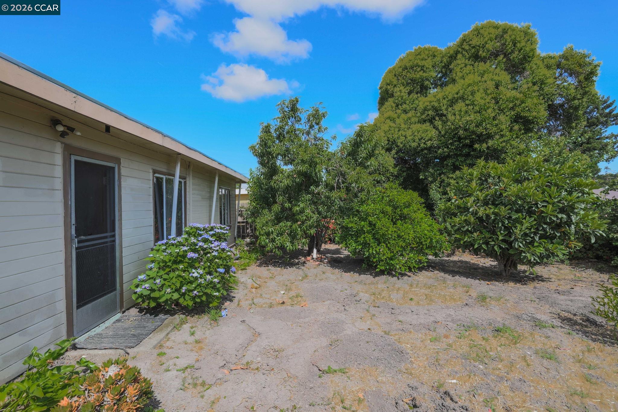 4521 Canyon Road El Sobrante, CA 94803 - Photo 21 of 25