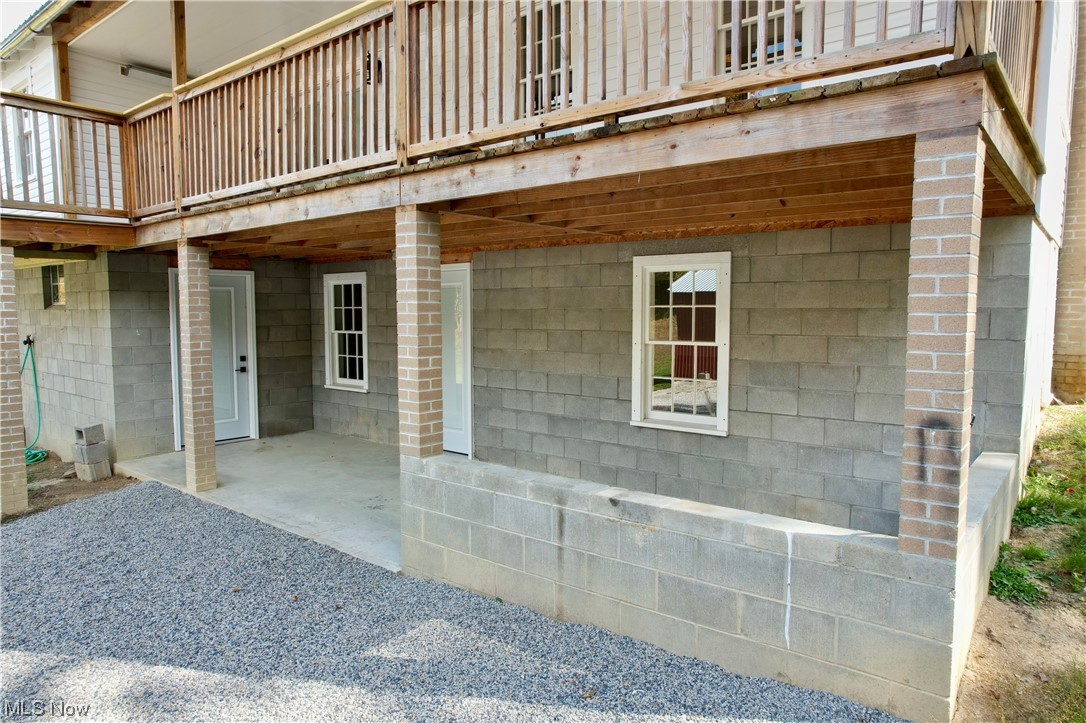 9734 Edwards Ridge Road Southeast Uhrichsville, OH 44683 - Photo 26 of 35 Gallery Image 26