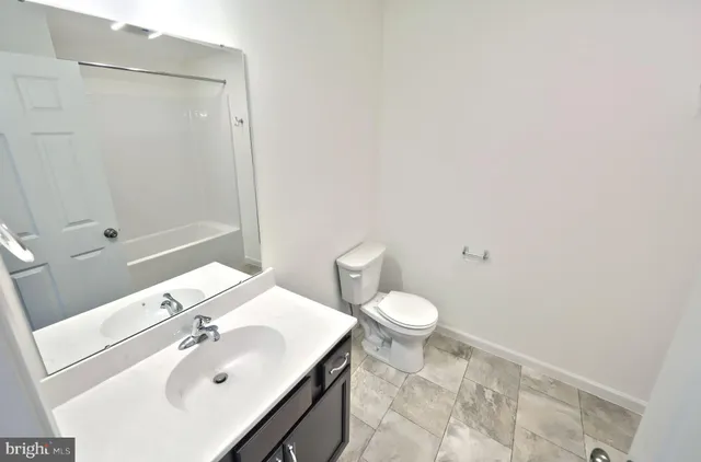 $327,100 | 7857 Briarwood Drive, Harrisburg, PA 17112