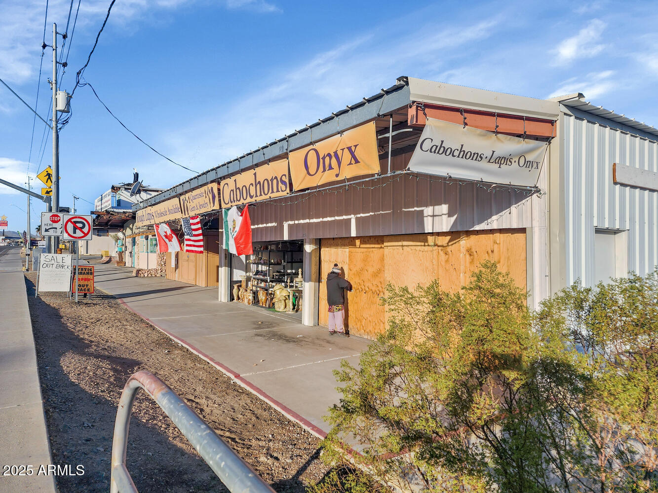 1230 West Main Street Quartzsite, AZ 85346 - Photo 5 of 14 1230 E Main St-large-003-011-1230 E Main