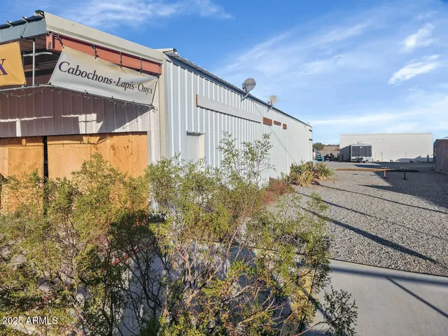 $965,000 | 1230 West Main Street, Quartzsite, AZ 85346