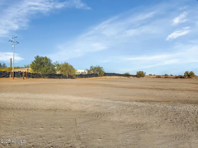 $965,000 | 1230 West Main Street, Quartzsite, AZ 85346