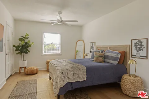 $999,000 | 2955 8th Avenue, Los Angeles, CA 90018