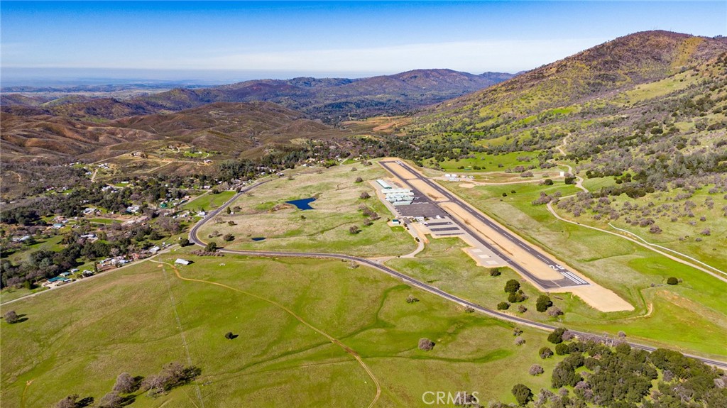 5015 Macready Way Mariposa, CA 95338 - Photo 32 of 47