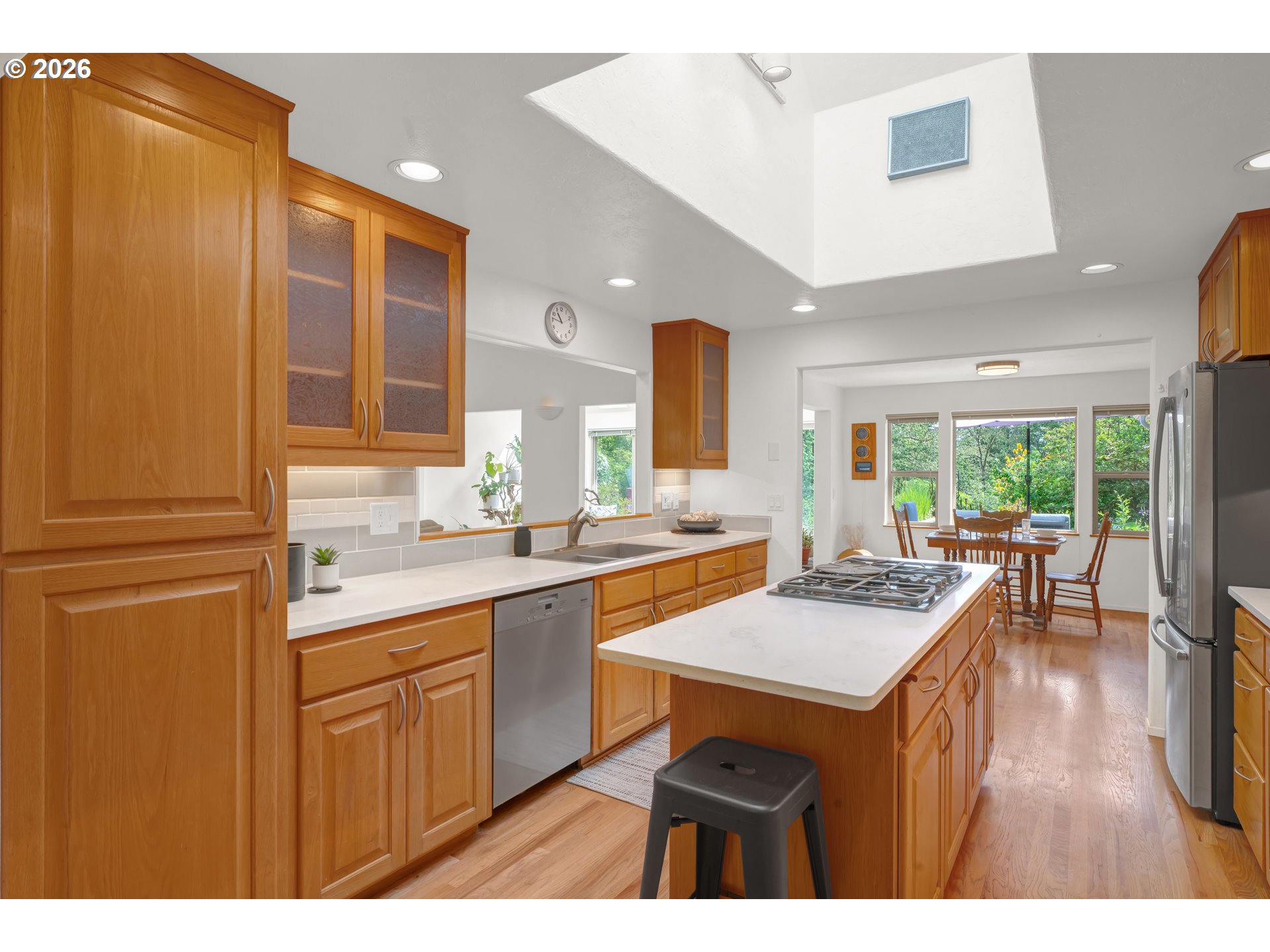 31338 Fox Hollow Road Eugene, OR 97405 - Photo 12 of 48 Kitchen