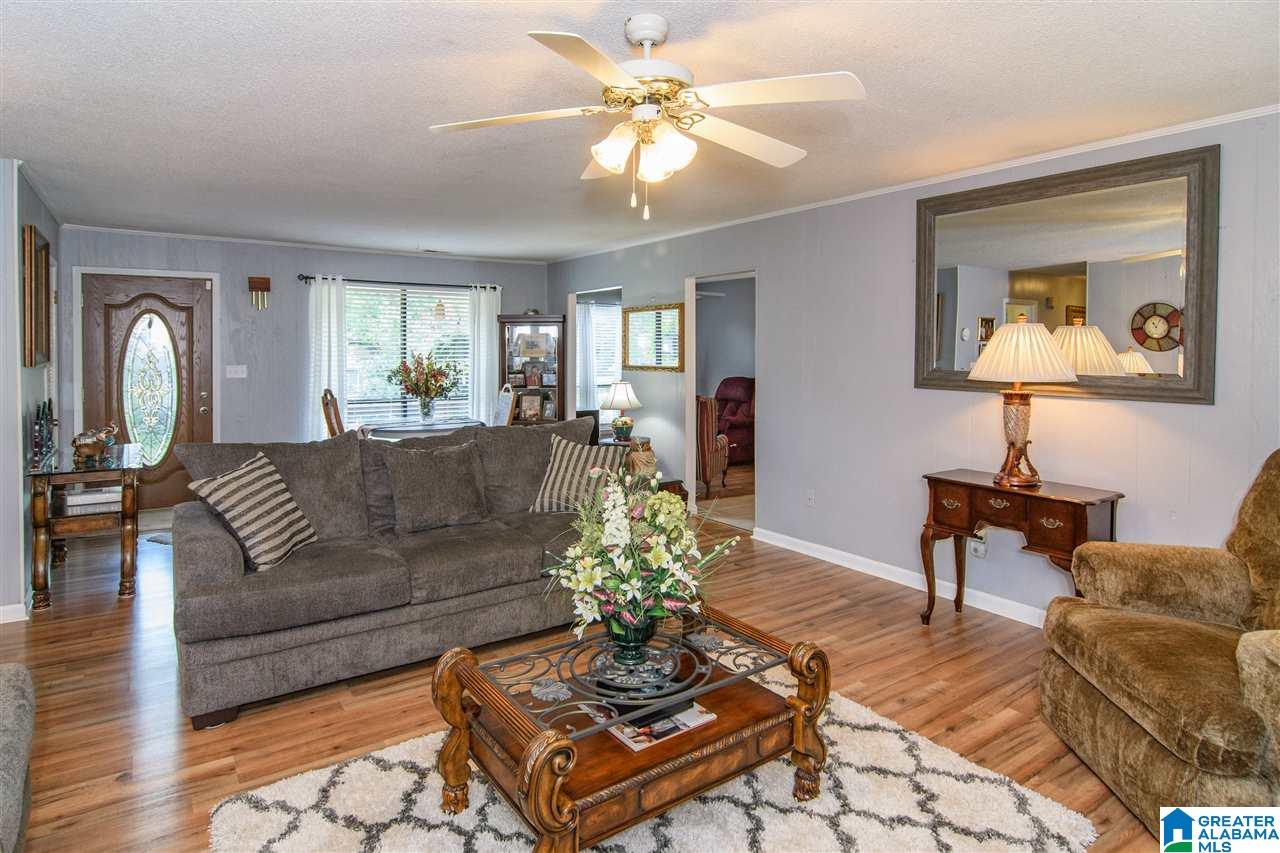138 Ridgewood Drive Trussville, AL 35173 - Photo 9 of 37