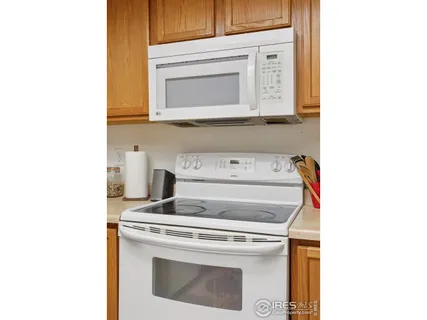 a view of washer and dryer