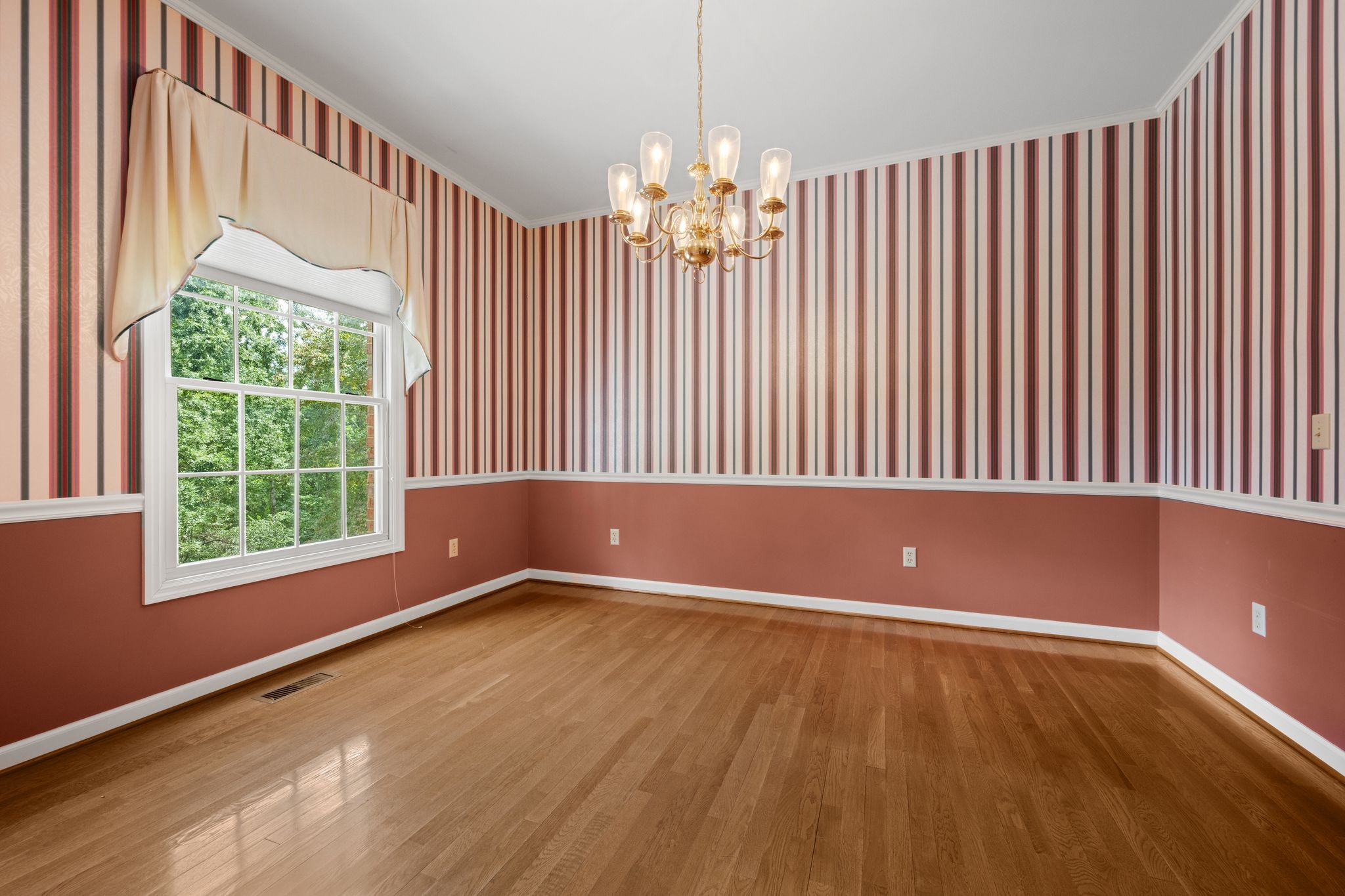 570 Gregson Place Waverly, TN 37185 - Photo 34 of 77