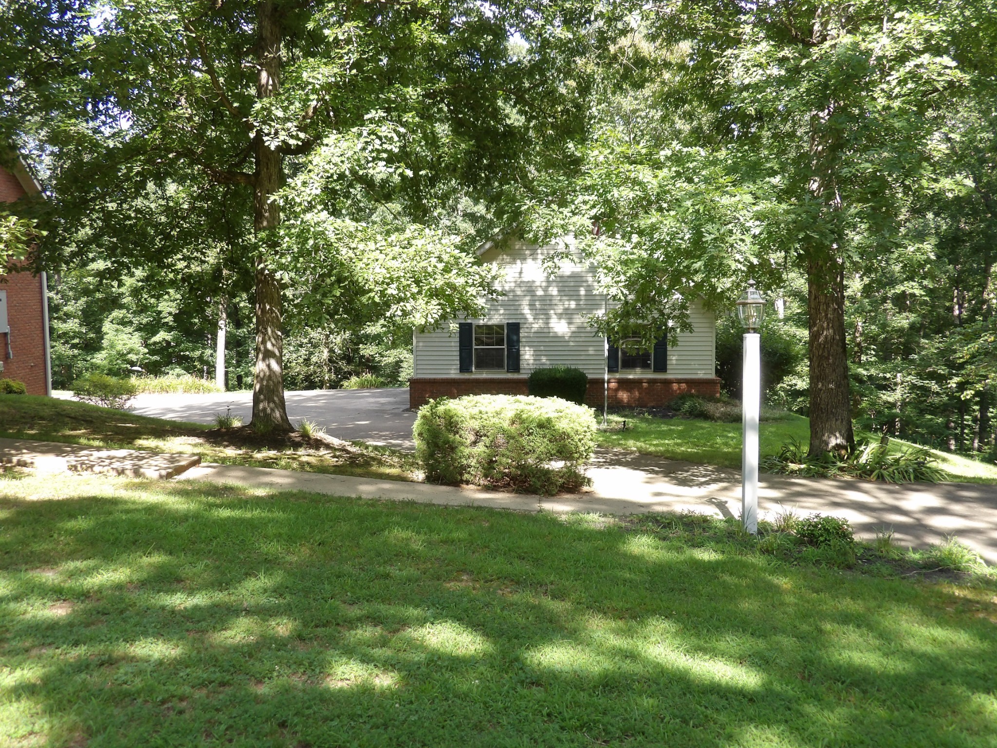 570 Gregson Place Waverly, TN 37185 - Photo 6 of 77 a view of a park with large trees