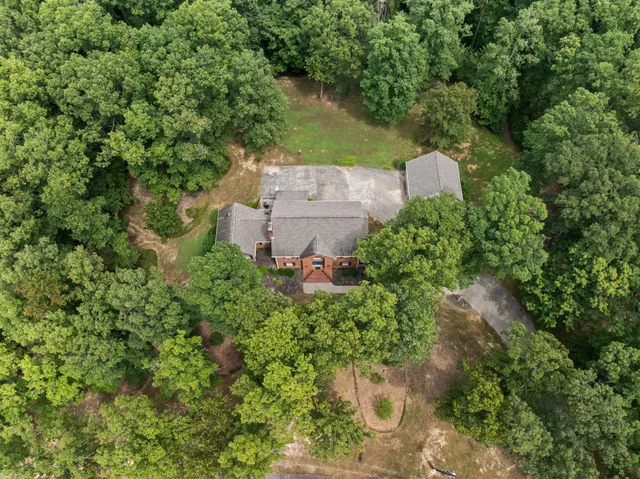 $750,000 | 570 Gregson Place, Waverly, TN 37185
