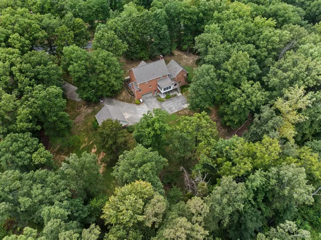 $750,000 | 570 Gregson Place, Waverly, TN 37185