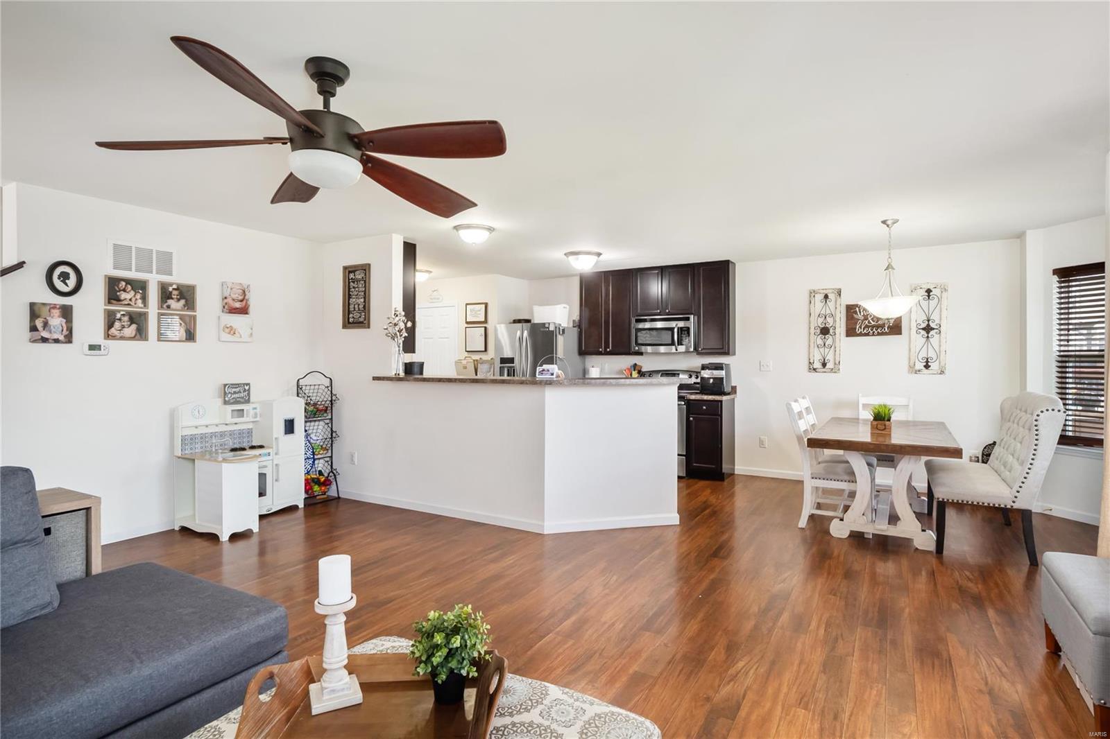 420 Spring Trace O'Fallon, MO 63368 - Photo 12 of 35