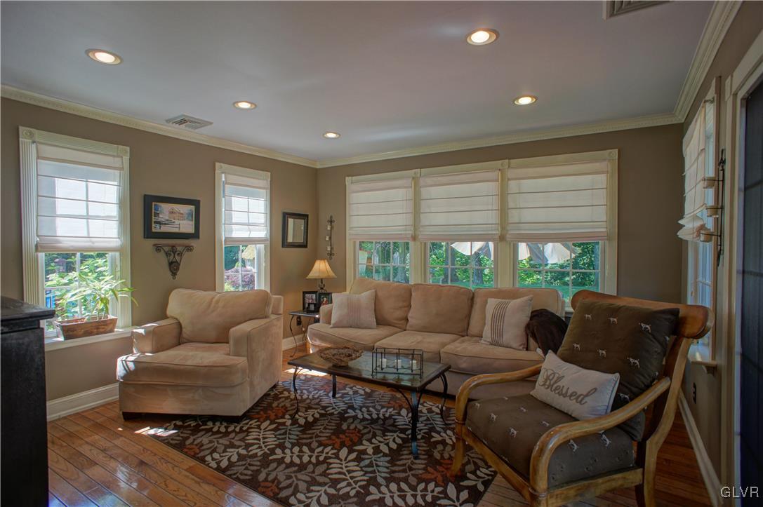 306 Norton Road Stroudsburg, PA 18360 - Photo 17 of 50 Solarium