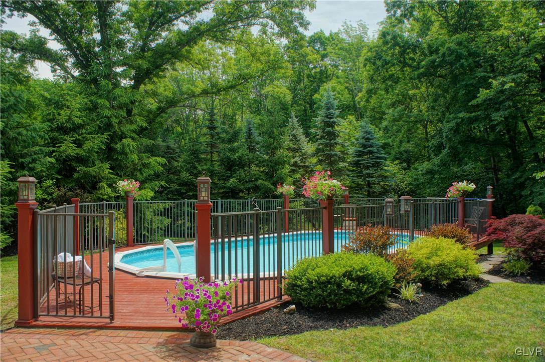 306 Norton Road Stroudsburg, PA 18360 - Photo 19 of 50 Pool