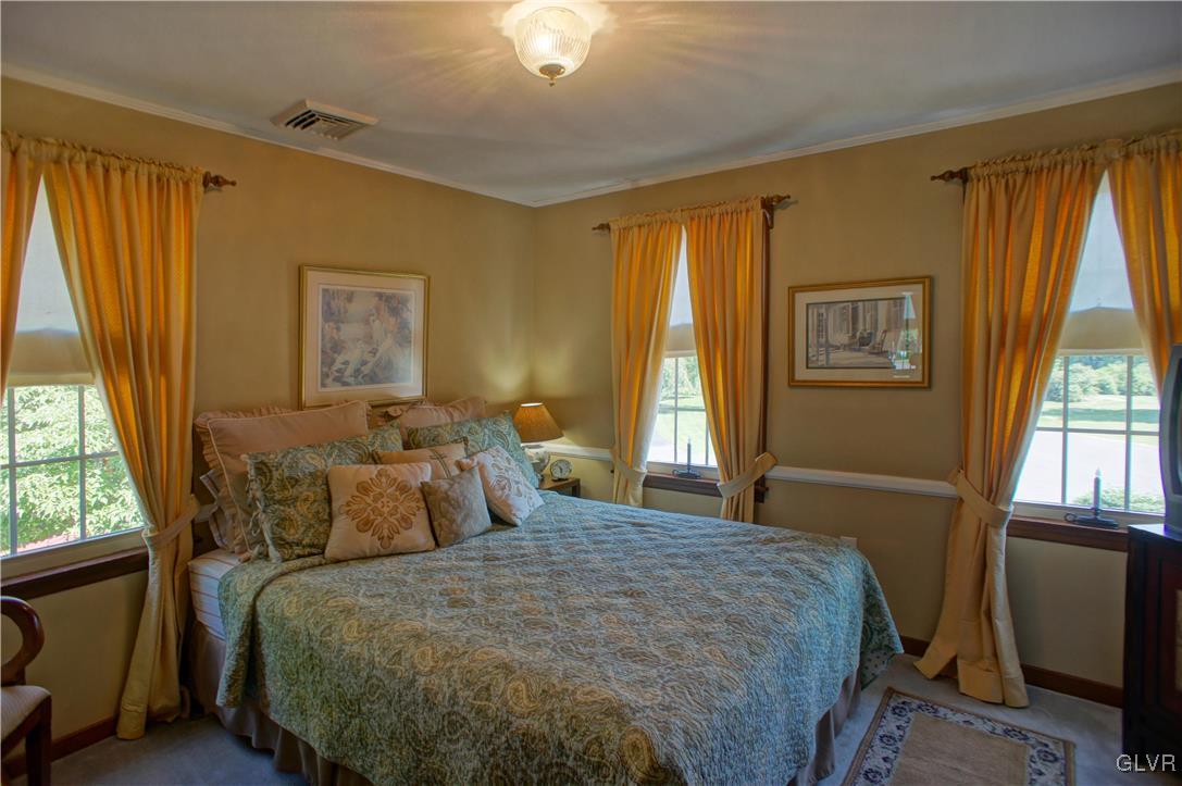 306 Norton Road Stroudsburg, PA 18360 - Photo 29 of 50 Bedroom 4