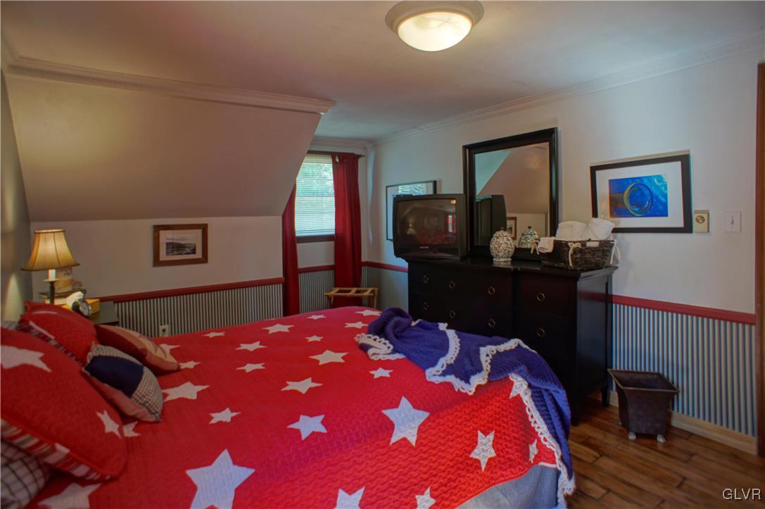 306 Norton Road Stroudsburg, PA 18360 - Photo 31 of 50 Bedroom 2