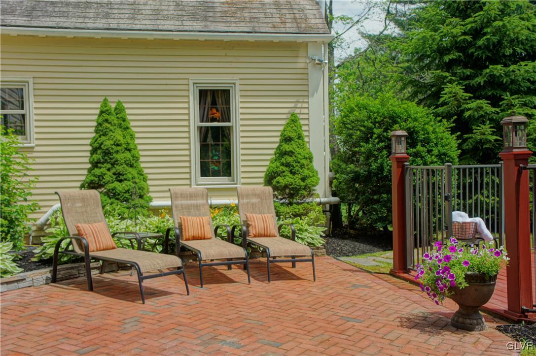 306 Norton Road Stroudsburg, PA 18360 - Photo 37 of 50 Relax by the Pool