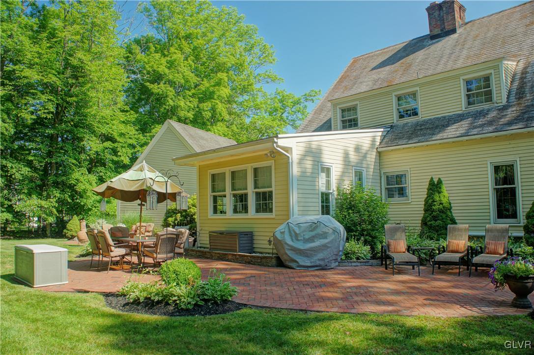 306 Norton Road Stroudsburg, PA 18360 - Photo 39 of 50 Rear Patios