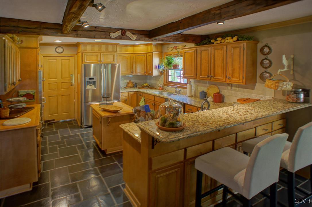 306 Norton Road Stroudsburg, PA 18360 - Photo 4 of 50 Chef's Kitchen