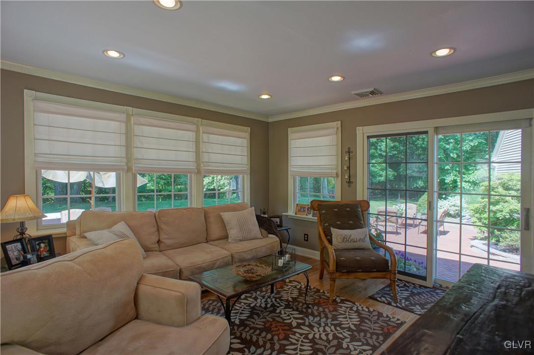 306 Norton Road Stroudsburg, PA 18360 - Photo 43 of 50 Additional View of Solarium