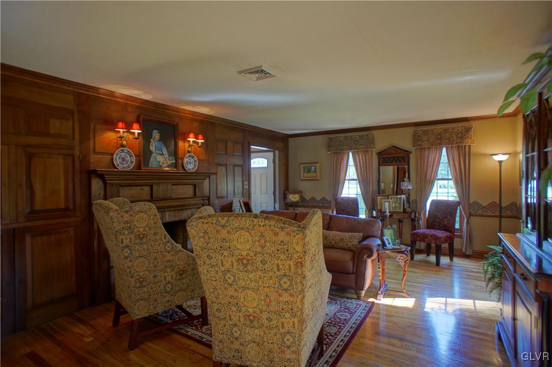 306 Norton Road Stroudsburg, PA 18360 - Photo 48 of 50 Additional View of Formal Living Room