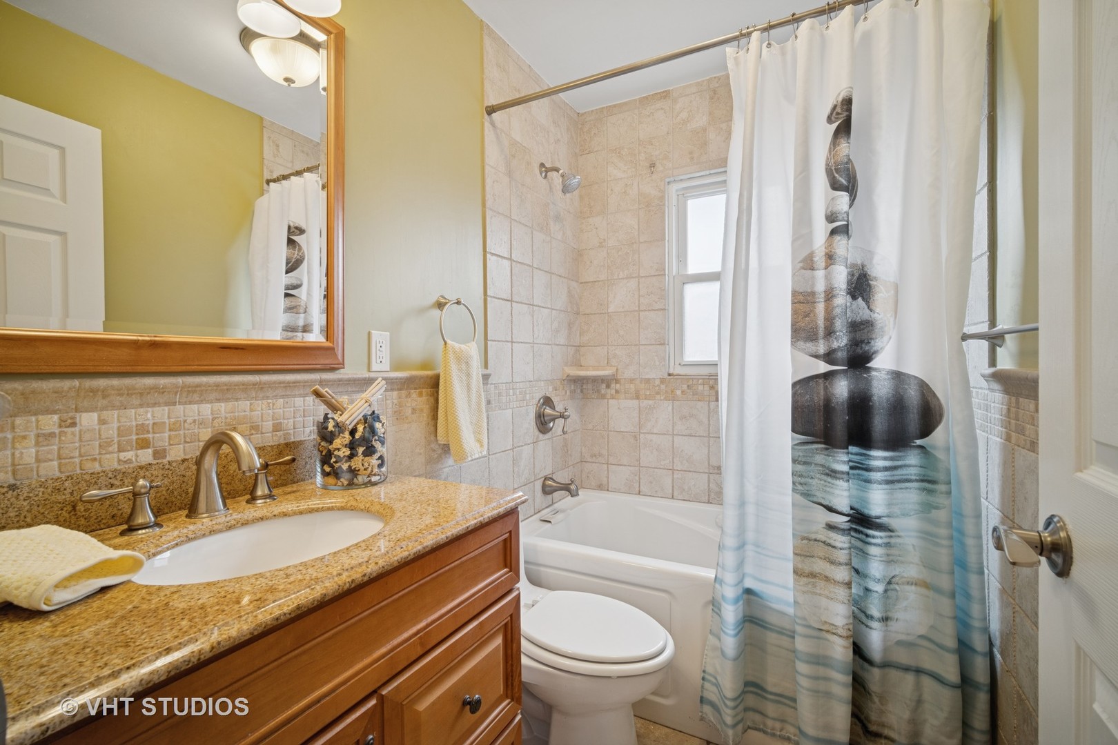 185 Carthage Lane Hoffman Estates, IL 60169 - Photo 10 of 18 a bathroom with a granite countertop sink toilet and shower