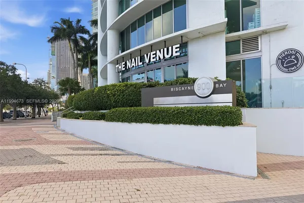 $7,000 | 900 Biscayne Boulevard, Unit 4308, Miami, FL 33132