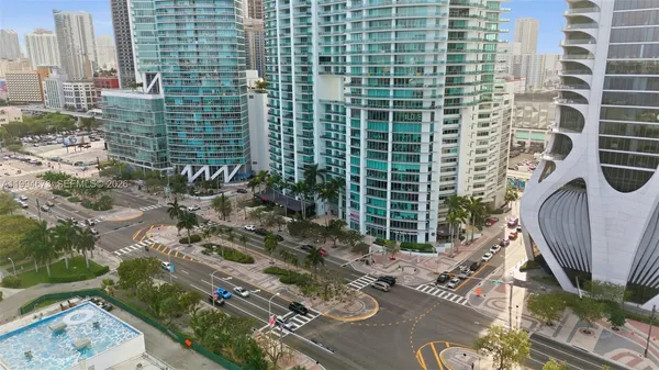 $7,000 | 900 Biscayne Boulevard, Unit 4308, Miami, FL 33132