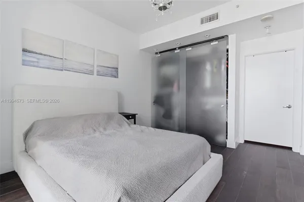$7,000 | 900 Biscayne Boulevard, Unit 4308, Miami, FL 33132