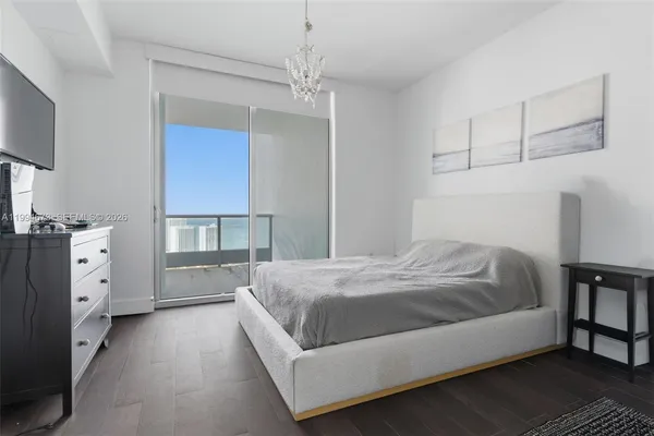 $7,000 | 900 Biscayne Boulevard, Unit 4308, Miami, FL 33132