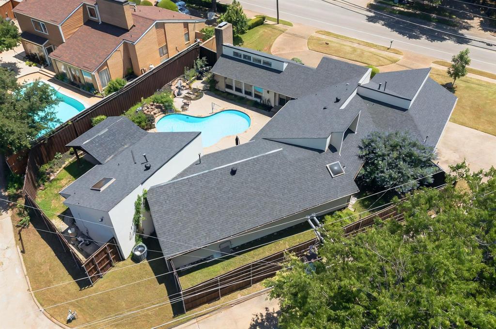 7109 Alpha Road Dallas, TX 75240 - Photo 36 of 36 an aerial view of a house with a garden