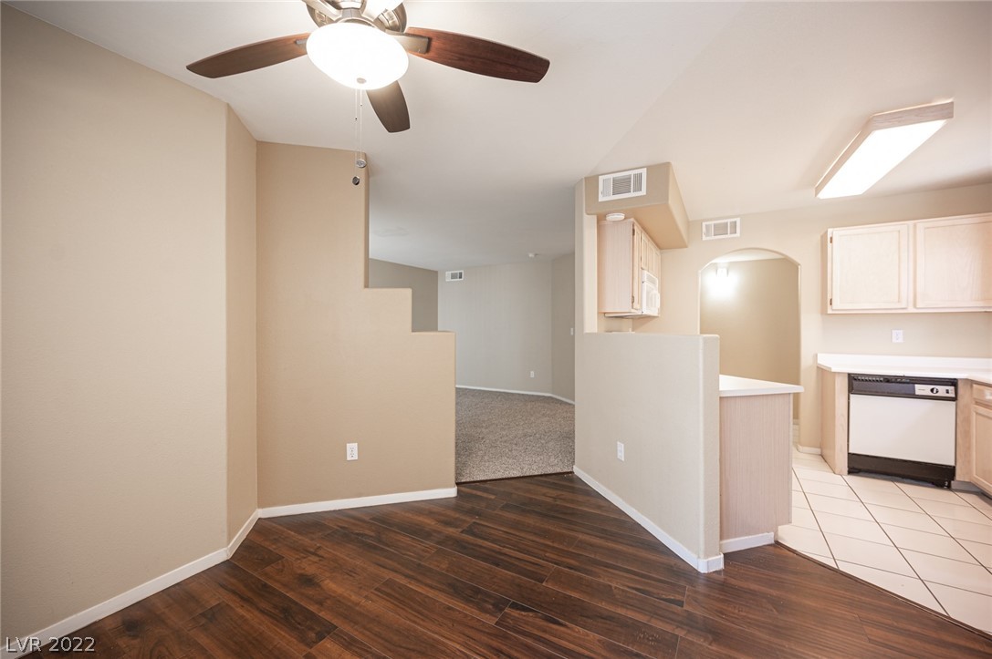 698 South Racetrack Road, Unit 814 Henderson, NV 89015 - Photo 11 of 30
