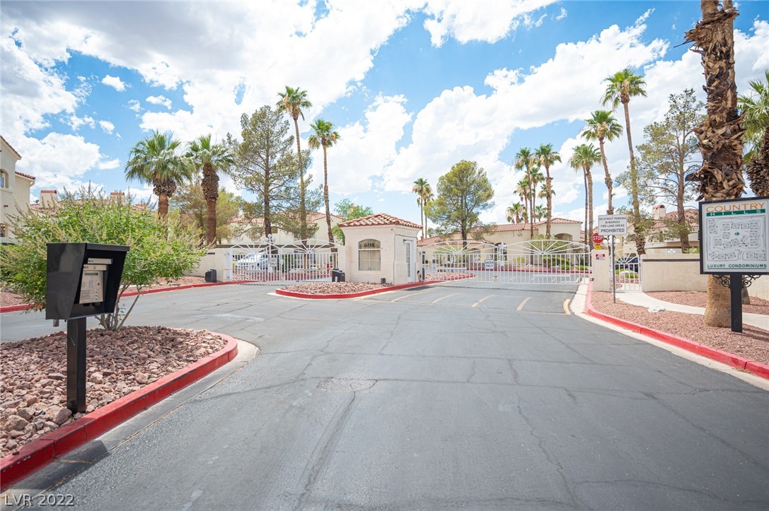 698 South Racetrack Road, Unit 814 Henderson, NV 89015 - Photo 2 of 30