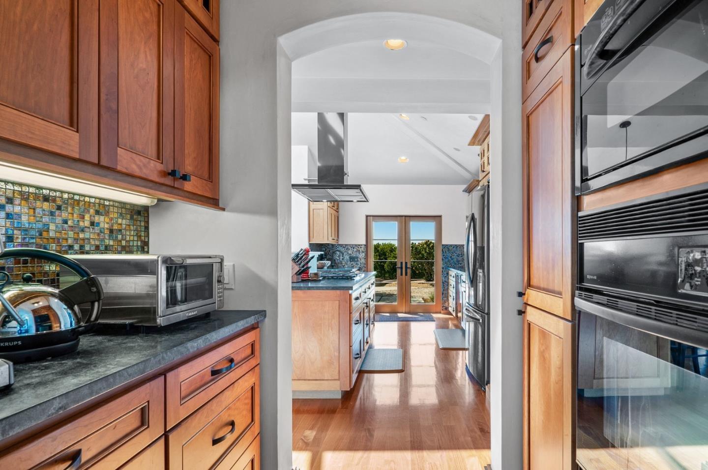 1205 Eagle Hill Road Watsonville, CA 95076 - Photo 26 of 94