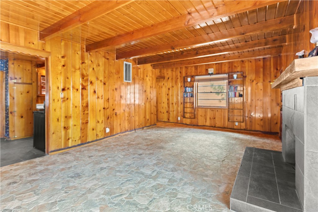 1852 Sparrow Road Wrightwood, CA 92397 - Photo 4 of 38 Gallery Image 4