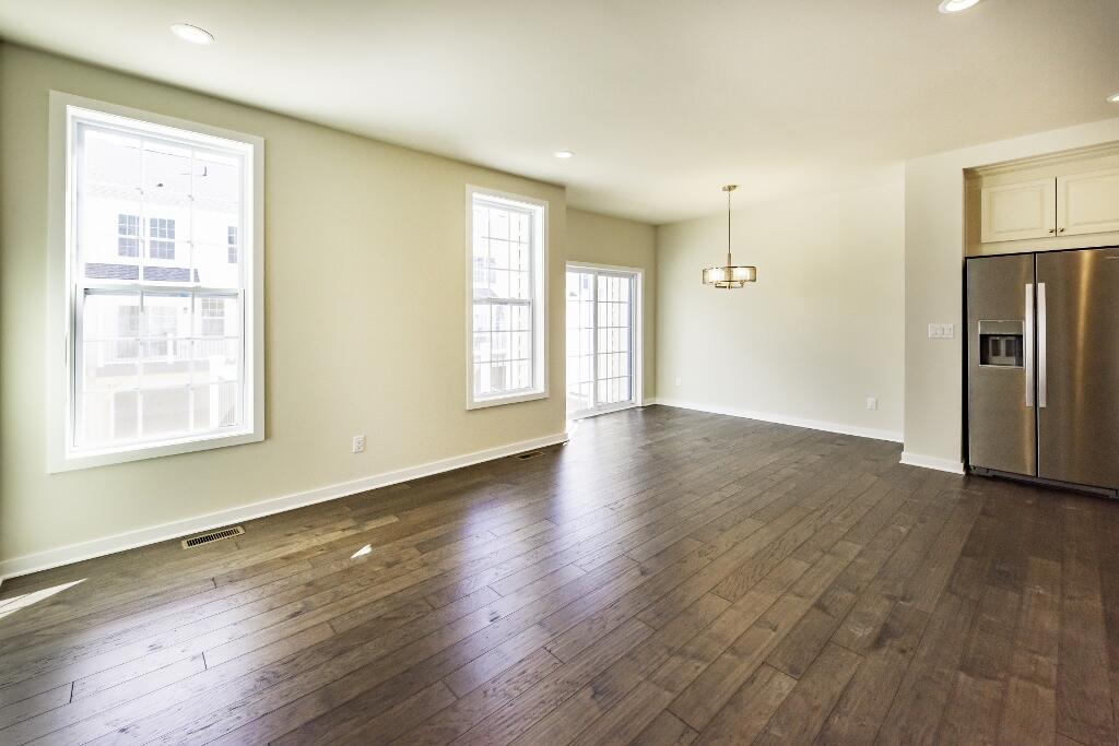 2843 Hardwick Road Ann Arbor, MI 48105 - Photo 17 of 46 DSC_5261 (1024x683)