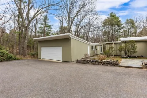 $2,250,000 | 583 Gay Street, Westwood, MA 02090