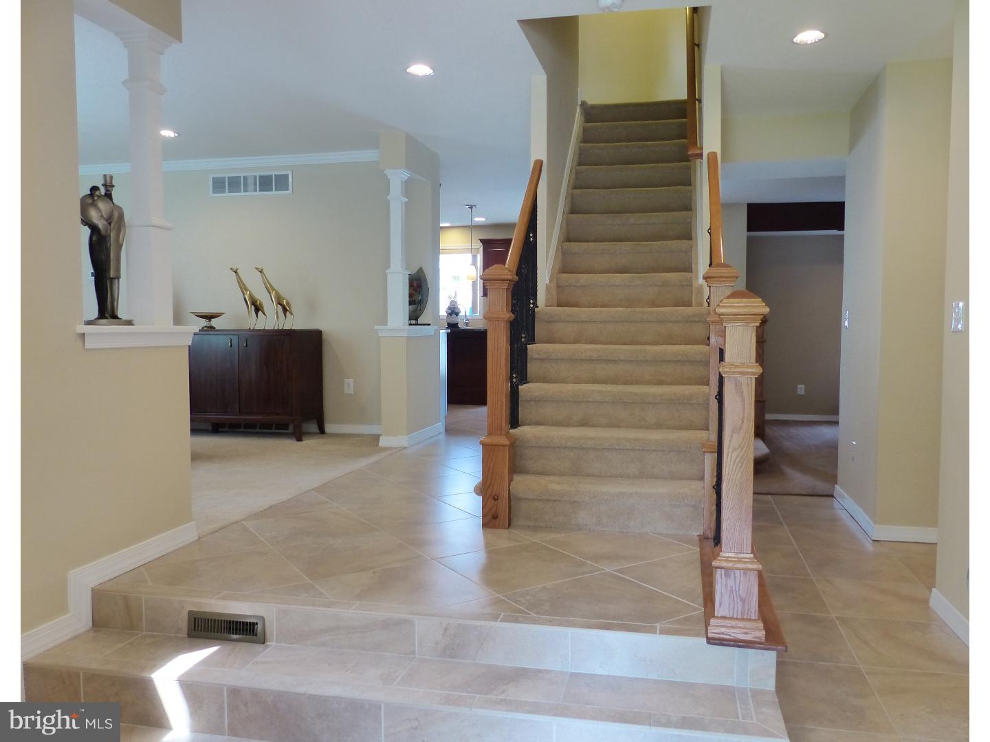 12 Banner Road Cherry Hill, NJ 08003 - Photo 3 of 25 Foyer