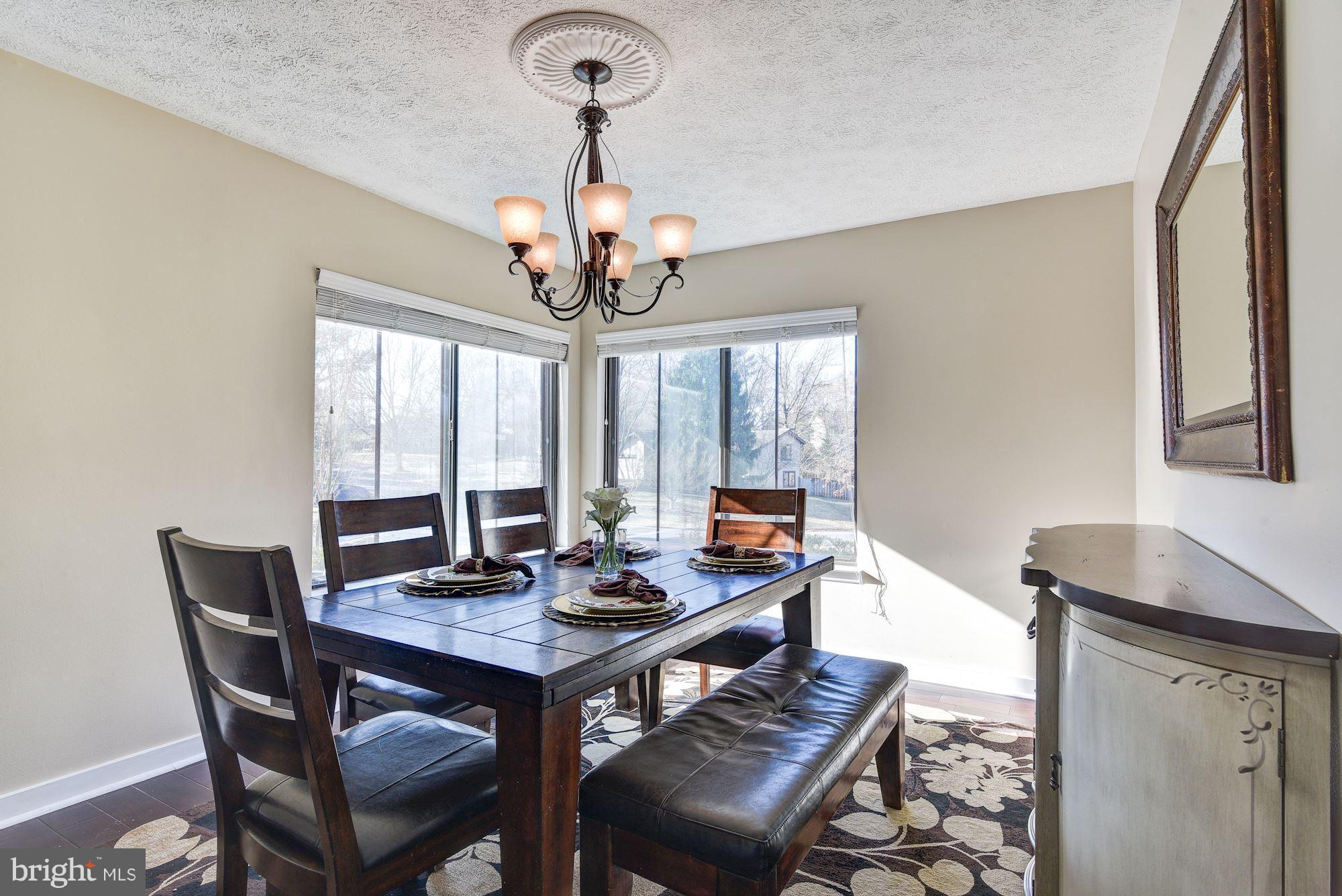 9109 Tulip Grove Road Gaithersburg, MD 20879 - Photo 10 of 30 Dining Room