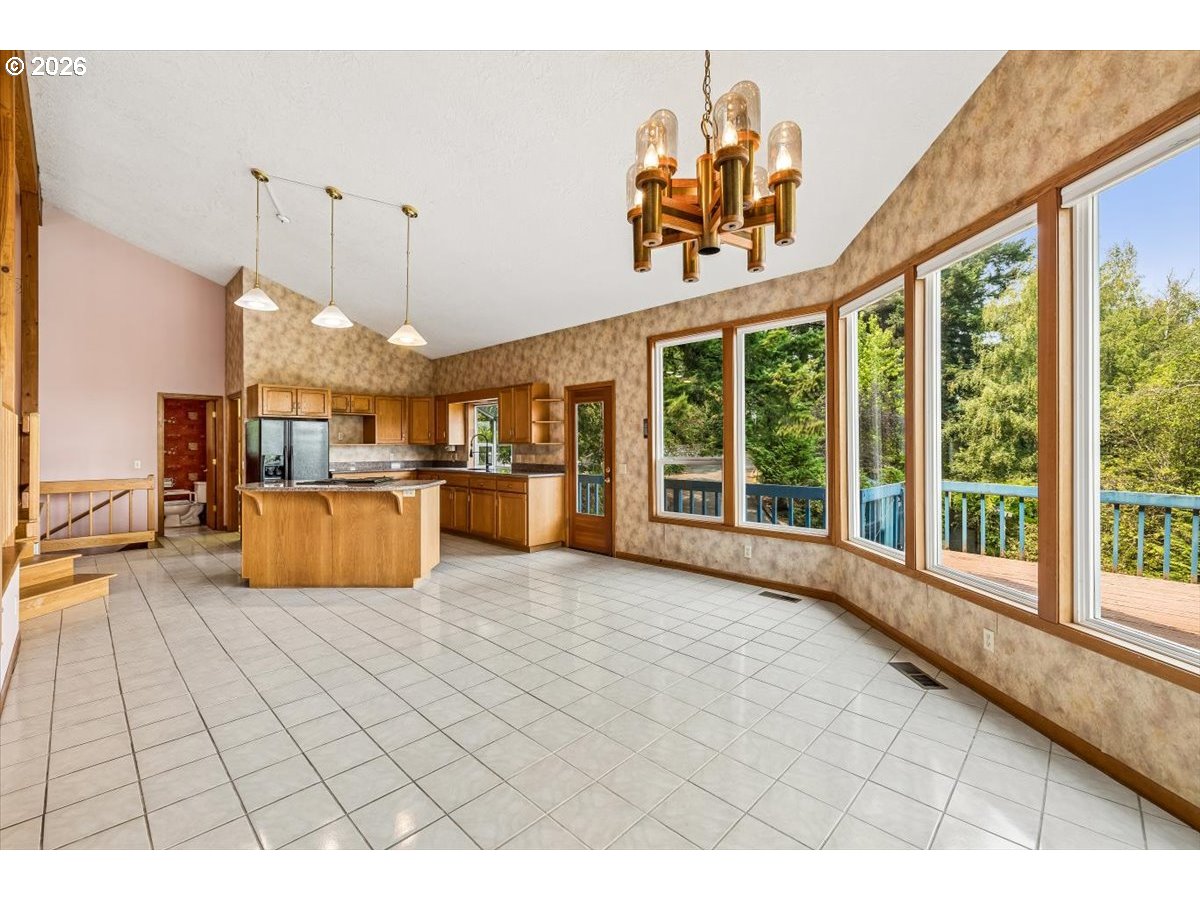 15780 Southwest Davis Road Beaverton, OR 97007 - Photo 11 of 48 Gallery Image 11
