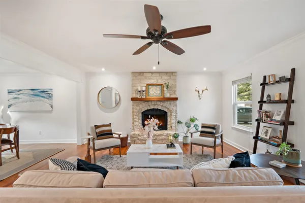 $784,000 | 6523 Heron Drive, Austin, TX 78759