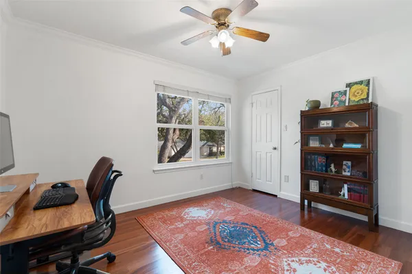 $784,000 | 6523 Heron Drive, Austin, TX 78759