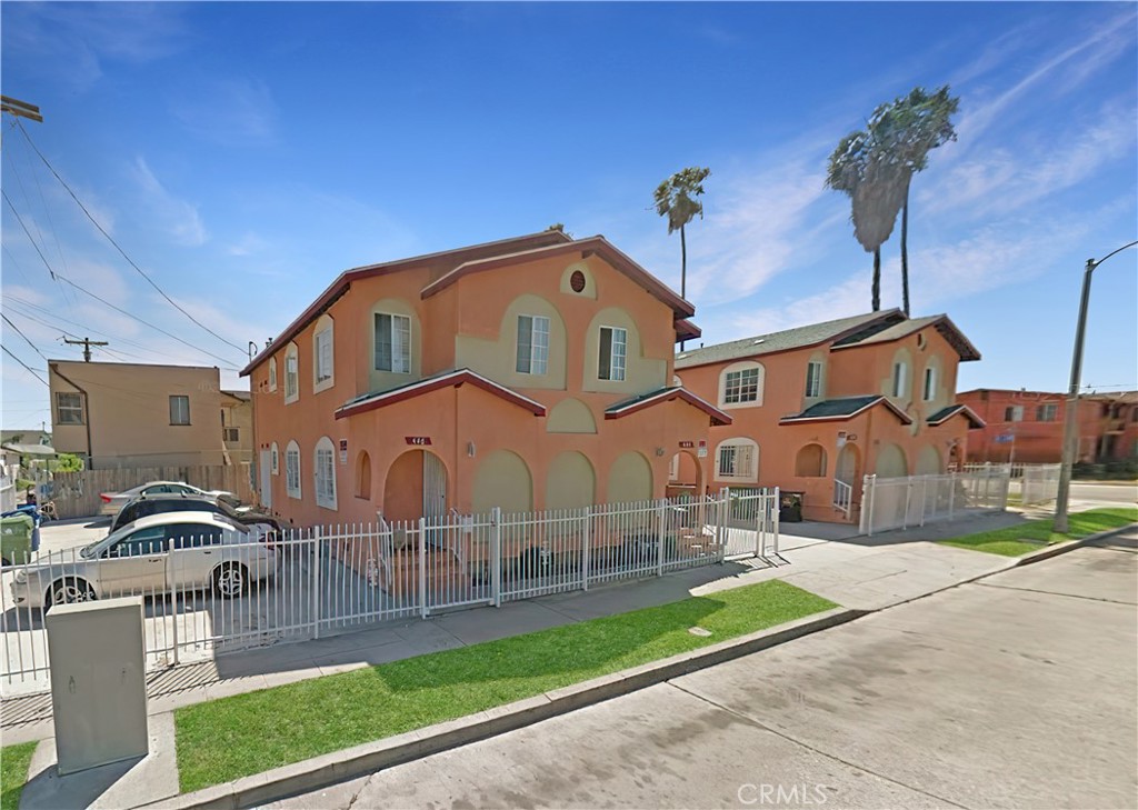 10950 South Figueroa St